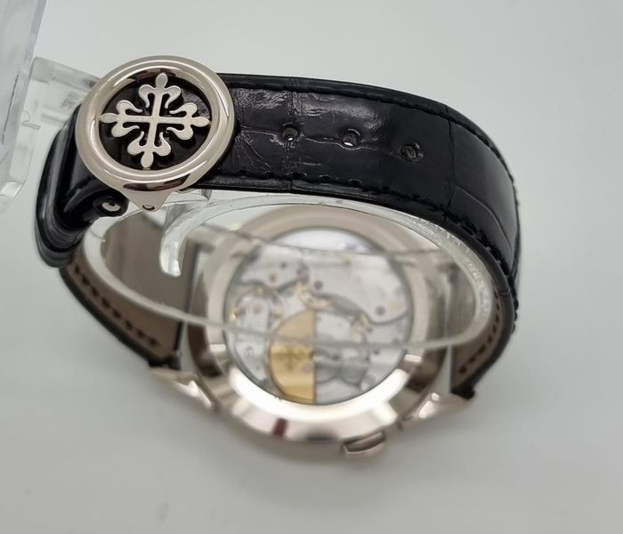 Patek Philippe World Time 5230G-014